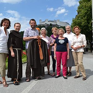 Teamfoto Kleidertauschbörse SH Nonntal