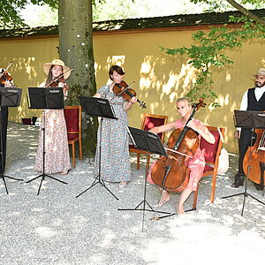 Enthüllung der Gedenktafel