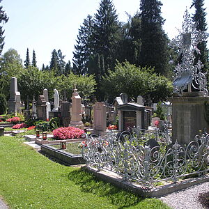 Alter Teil Kommunalfriedhof: