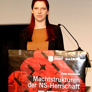 Katharina Scharf: