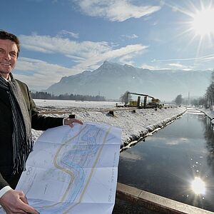 Achim Ehrenbrandtner präsentiert Plan