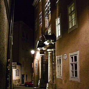 Portal Chiemseehof im neuen Licht