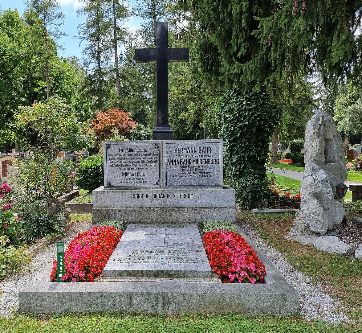 Ehrengrab Anna Bahr-Mildenburg und Hermann Bahr