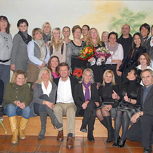 Zeugnisvergabe an HeimhelferInnen