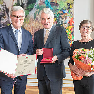 Stadtsiegel in Gold für Heinrich Schmidinger