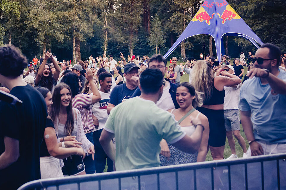 Tanz und Musik im Freien