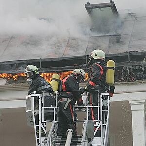 250 Mann waren 13 Stunden lang im Einsatz
