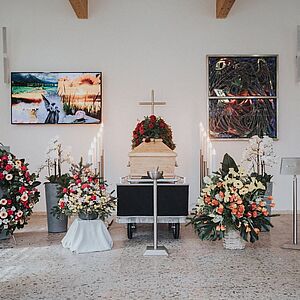 Friedhof in der Aigener Trauerhalle.