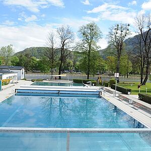 Becken vom Freibad Alpenstrasse AYA Bad