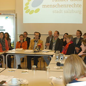 Der Runde Tisch Menschenrechte stellt sich vor