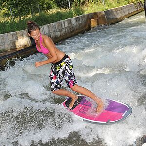 Surfen auf der Almwelle