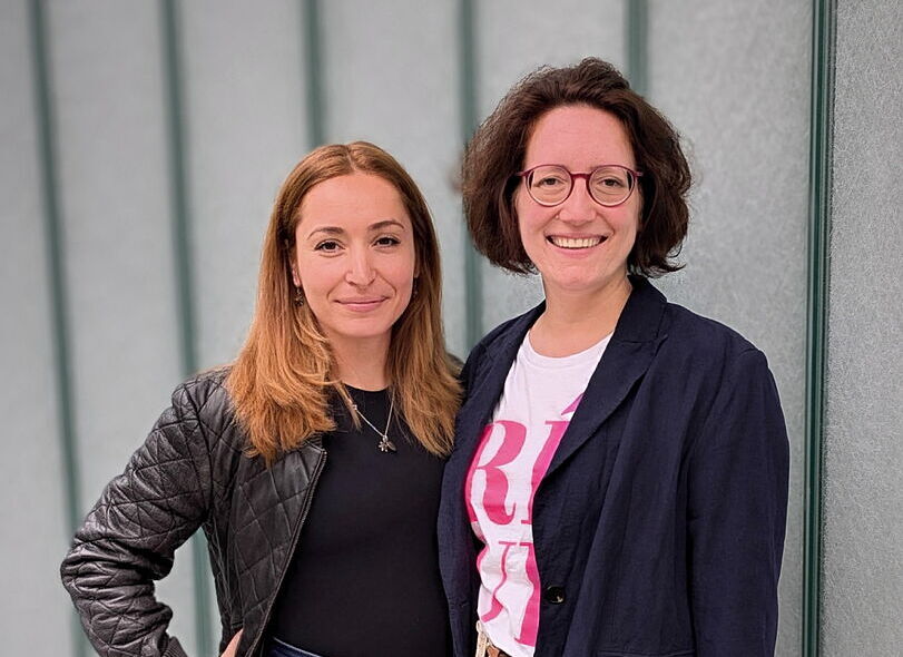 Die Künstlerinnen Mariana Hasan, Veronika Zangl (v.li.)