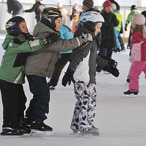Eisarena wünscht: Viel Spaß und guten Rutsch!