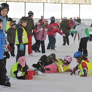 Eisarena wünscht: Viel Spaß und guten Rutsch!