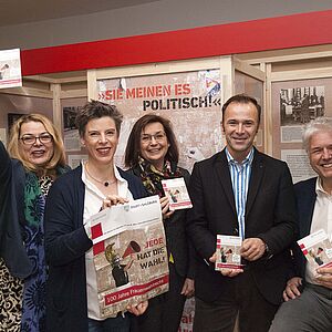 100 Jahre Frauenwahlrecht::