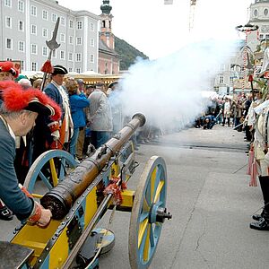 Rupertikirtag von Bürgergarde eröffnet