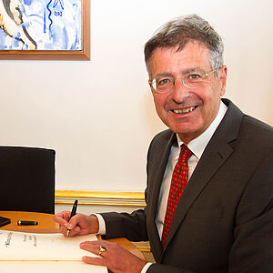 Ring der Stadt Salzburg für Dr. Norman Dick