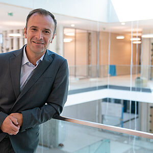 Im bald fertigen Bildungscampus: