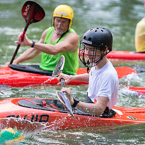 Fun & Action beim Kanupolo