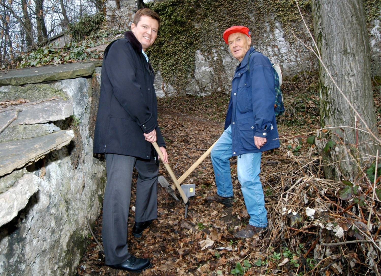 Basteiweg wird erneuert. Basteiweg wird erneuert.