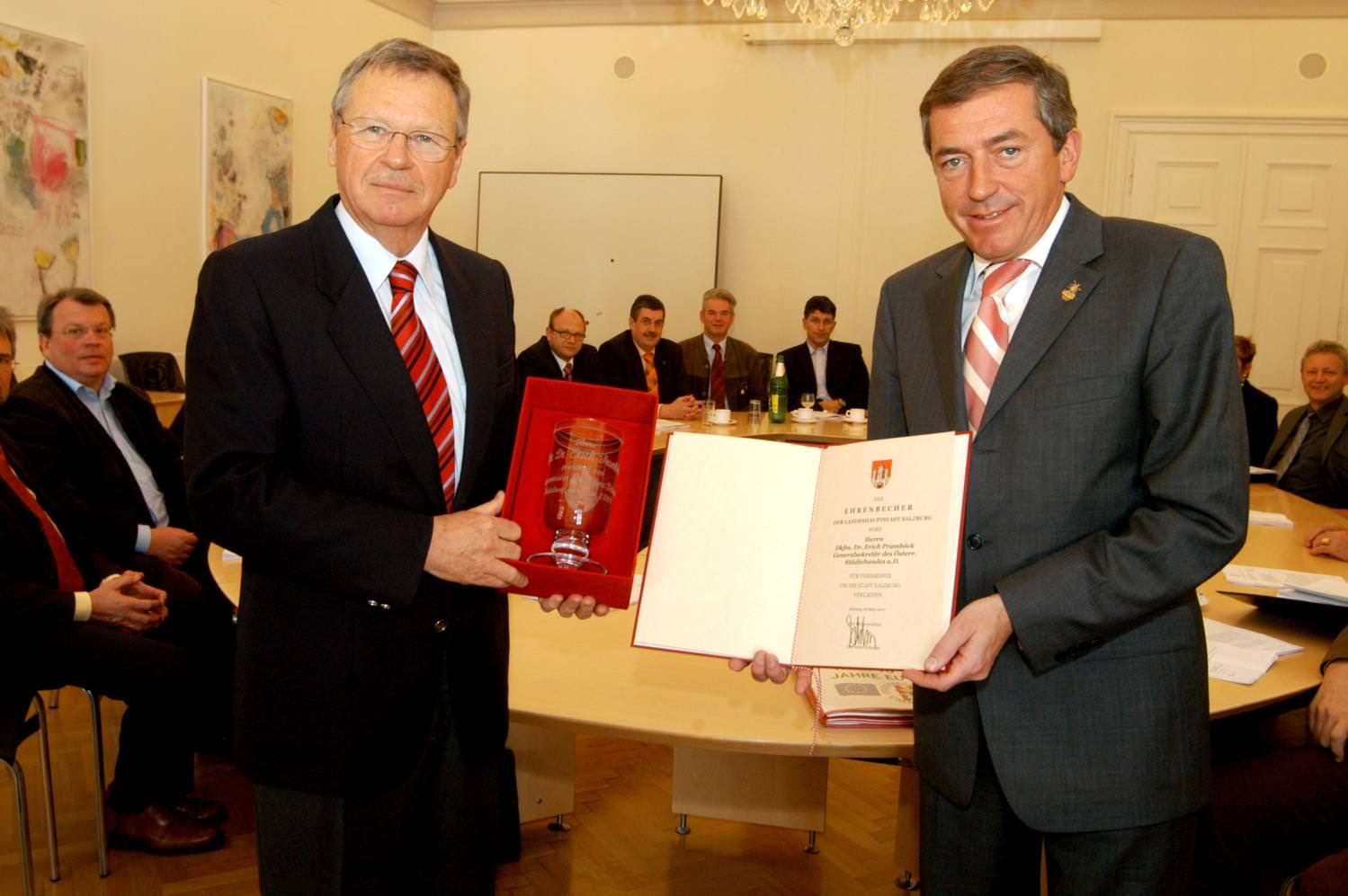 Ehrenbecher der Stadt Salzburg für Erich Pramböck Ehrenbecher der Stadt Salzburg für Erich Pramböck