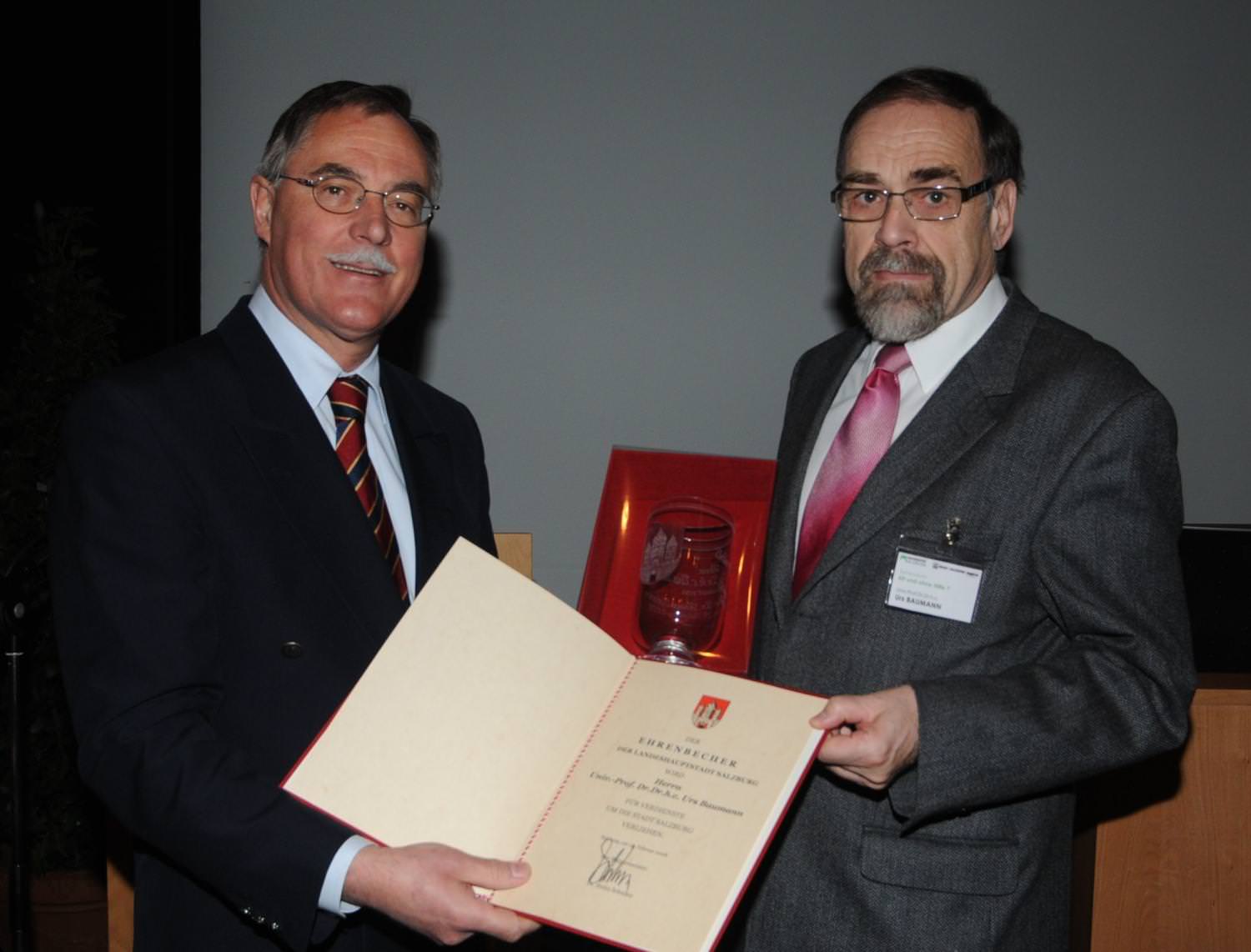 Univ.-Prof. Urs Baumann geehrt Univ.-Prof. Urs Baumann geehrt