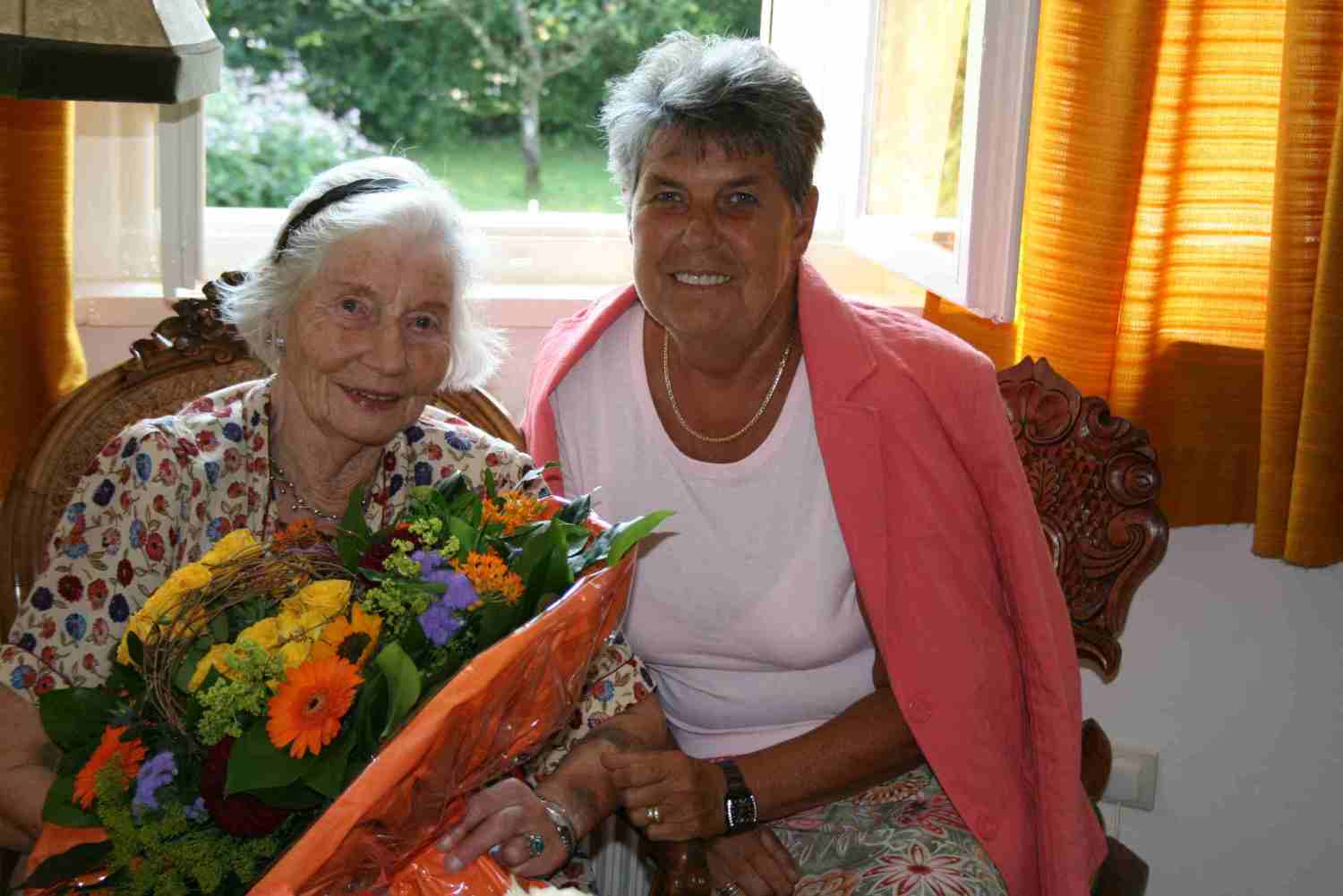 102 Jahre Karen Frischenschlager 102 Jahre Karen Frischenschlager
