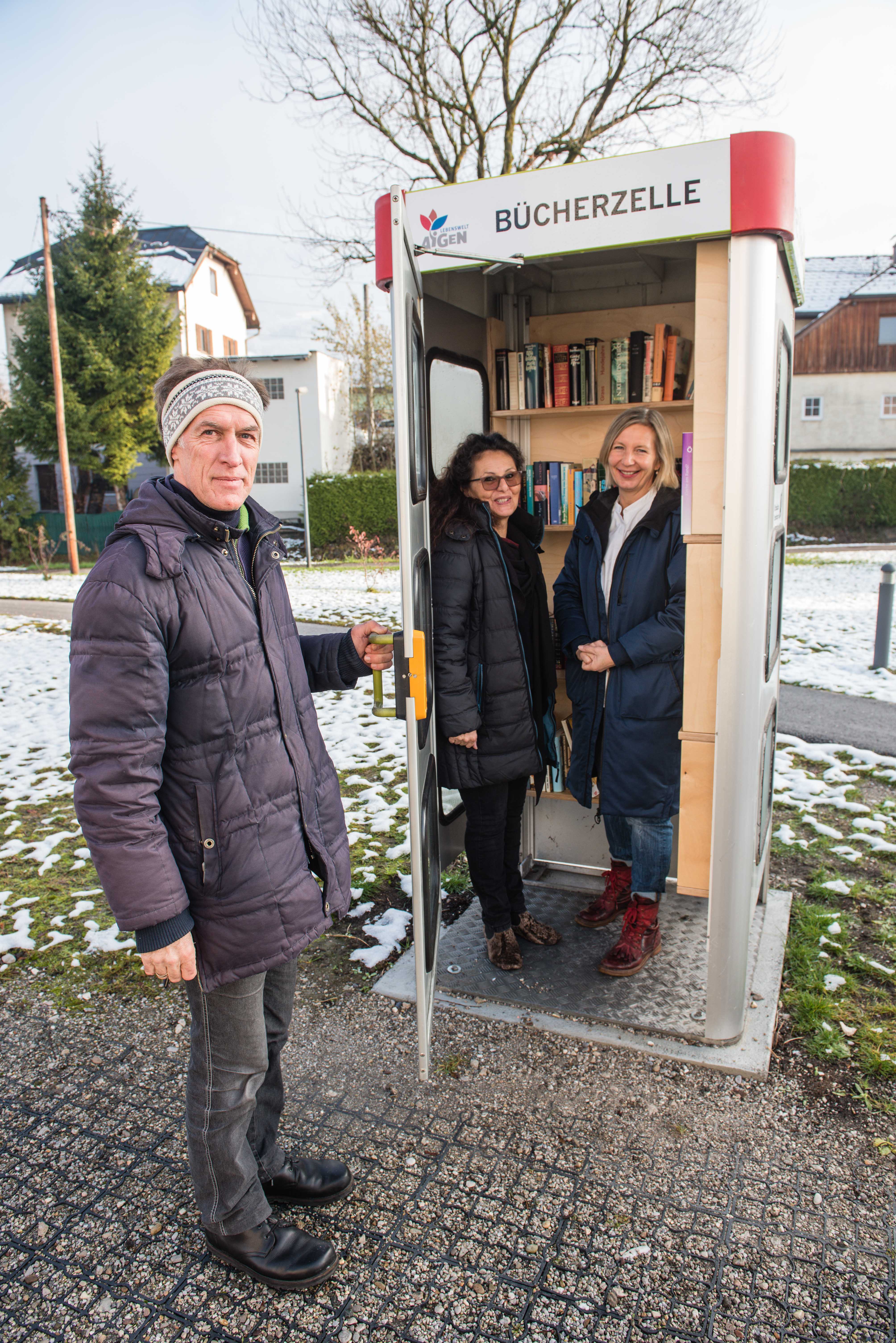 Büchertankstelle in der Olivierstraße Büchertankstelle in der Olivierstraße