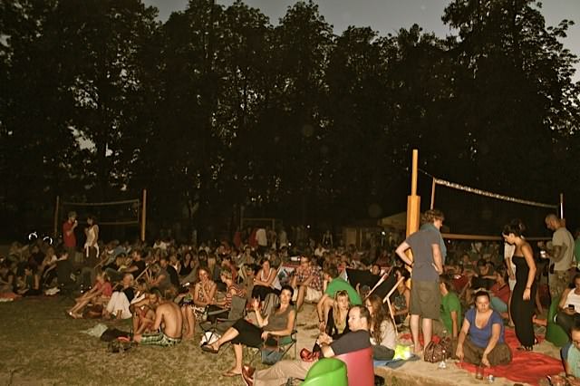 Freiluftkino am Salzbeach boomt!