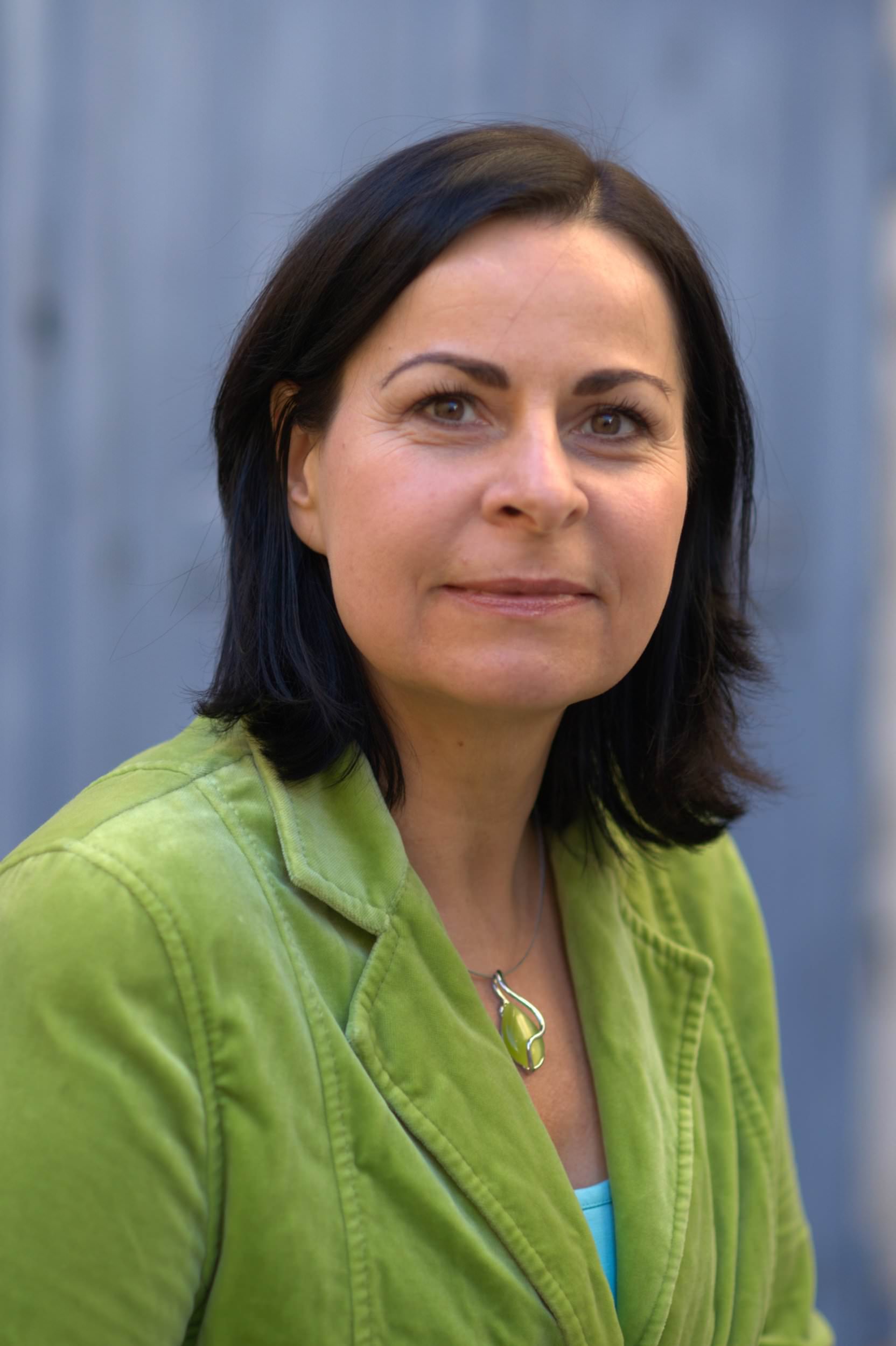 Gabriele Weinberger leitet den Kurs Gabriele Weinberger leitet den Kurs