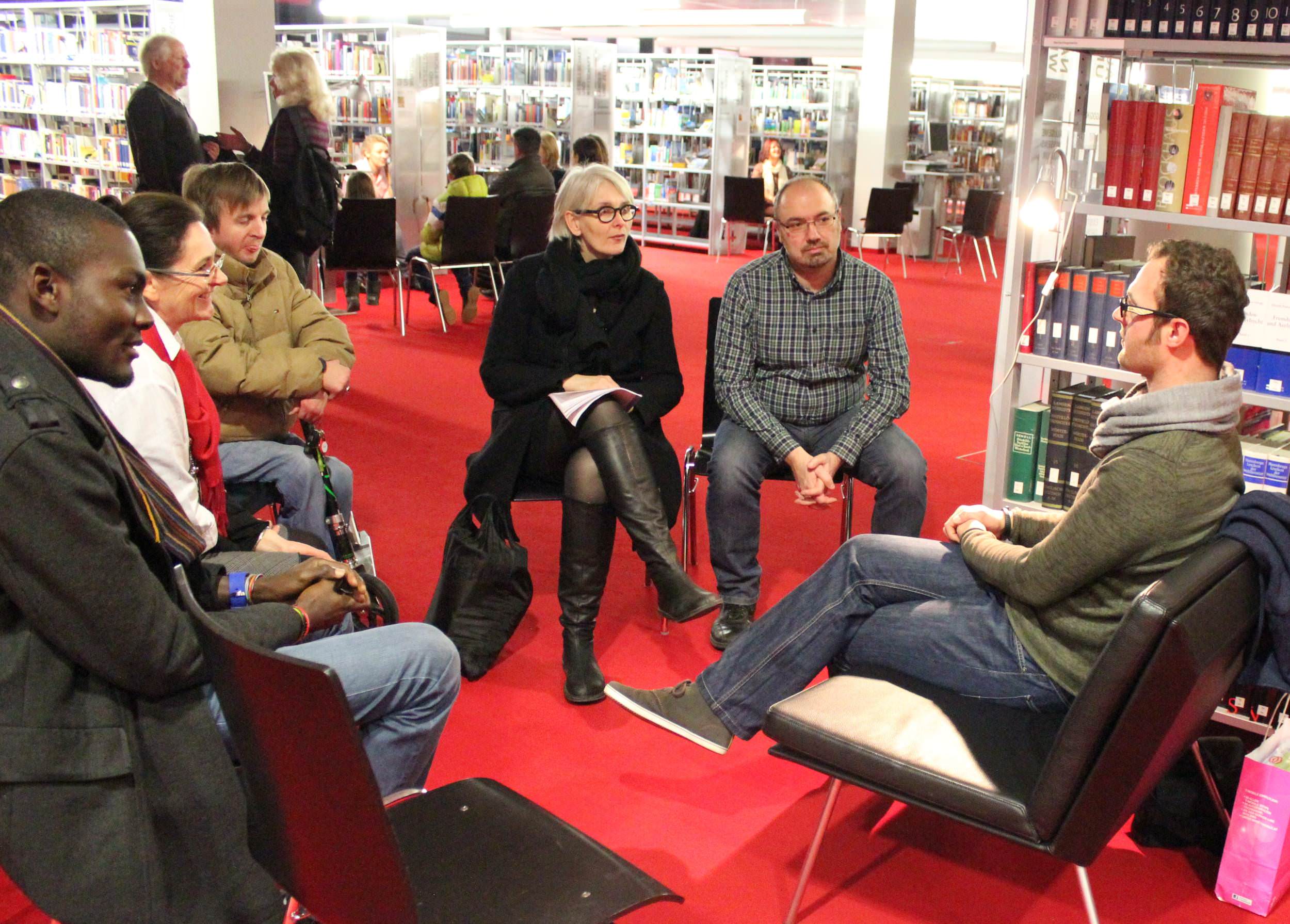 "lebendige Bücher"