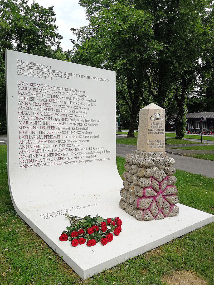 Memorial für Frauen im Widerstand gegen den Nationalsozialismus mit Rosa Hofmann Gedenkstein.