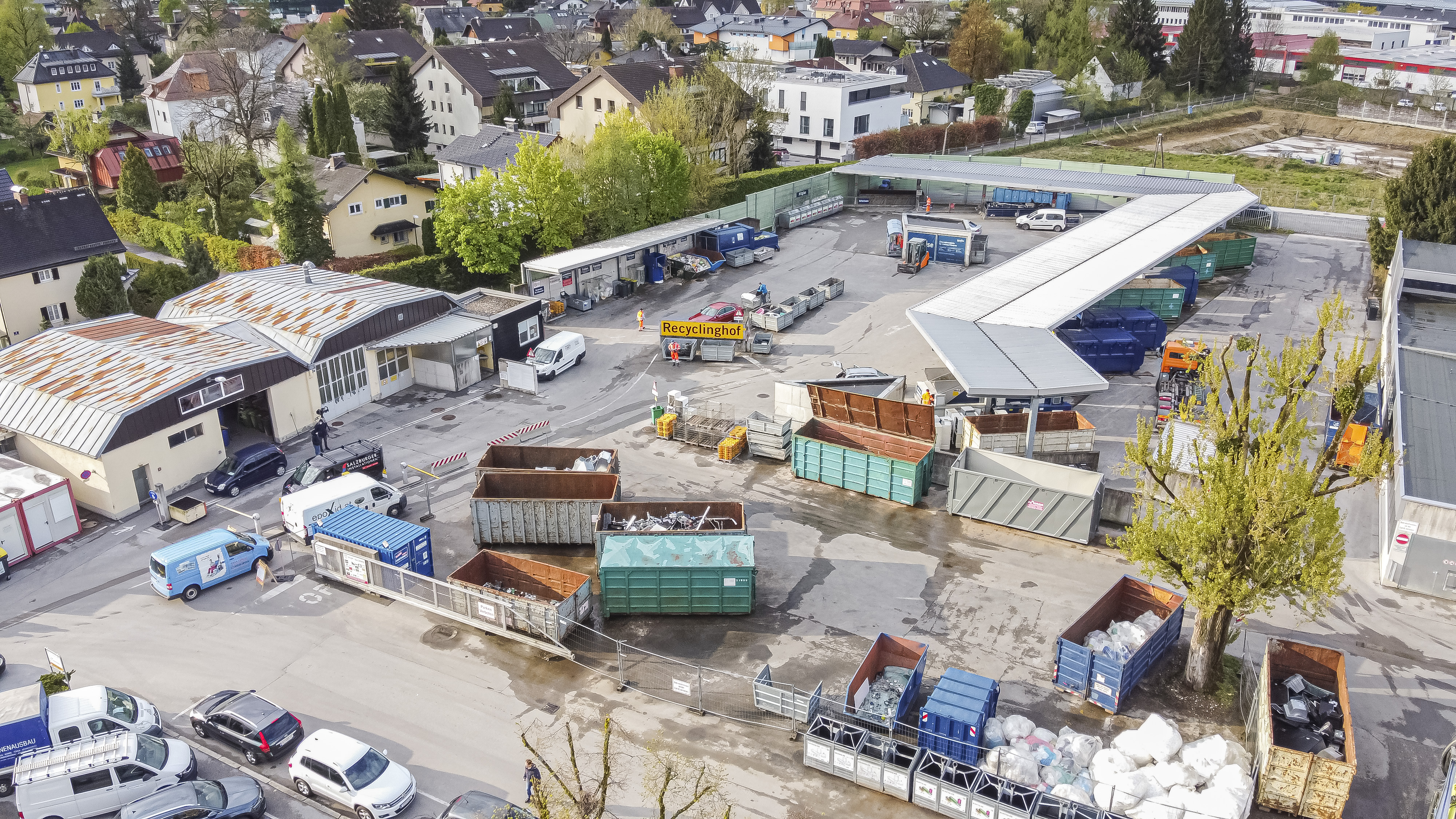 Das Sammelzentrum in Maxglan startet Das Sammelzentrum in Maxglan startet