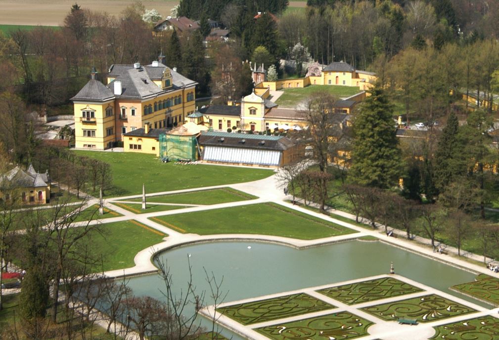 Schloss Hellbrunn Schloss Hellbrunn mit Garten