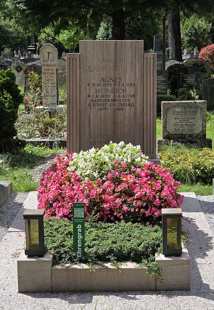 Ehrengrab Heinrich Salfenauer