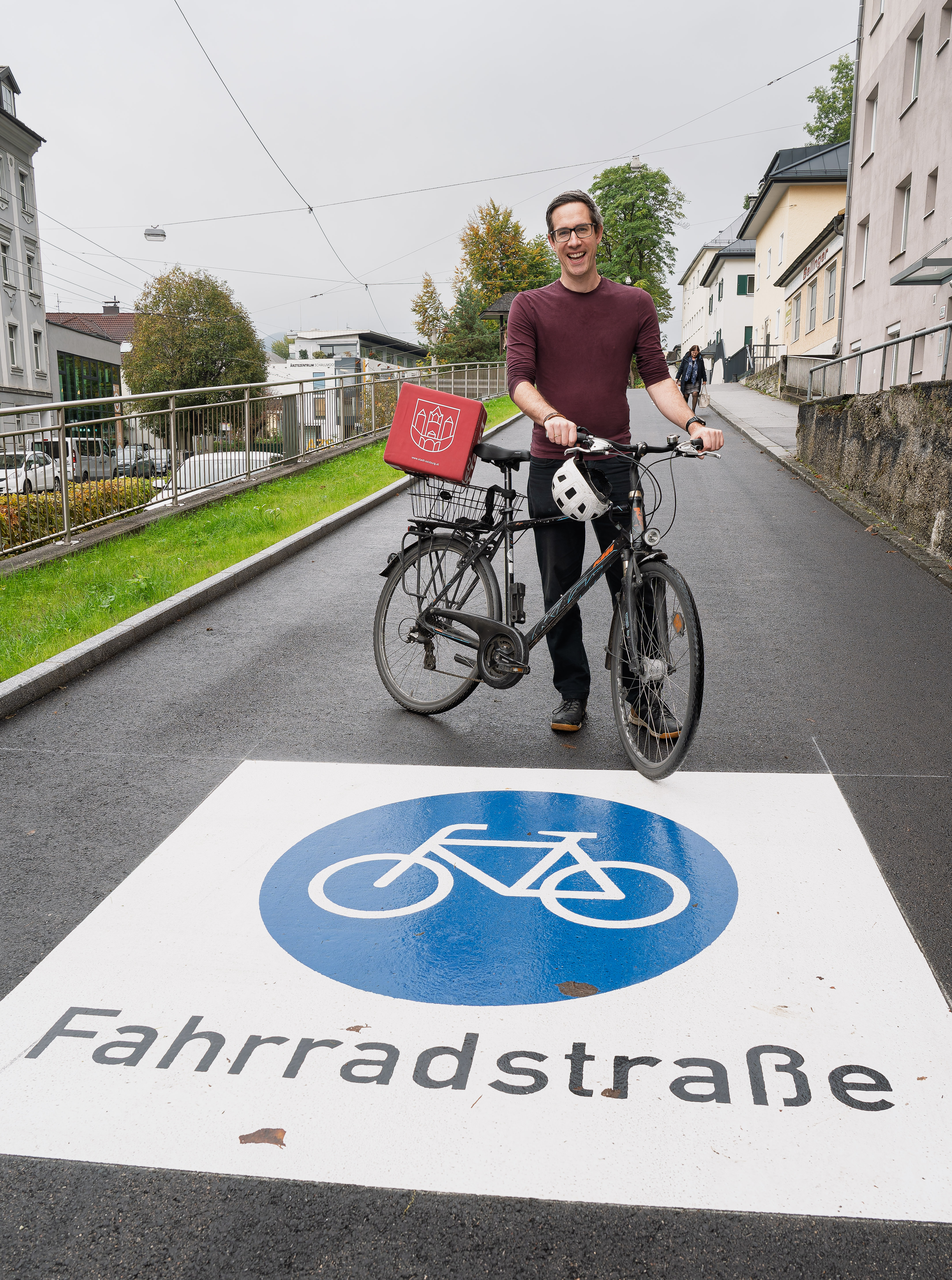 Neue thermoplastische Markierungen zieren die Straßen.