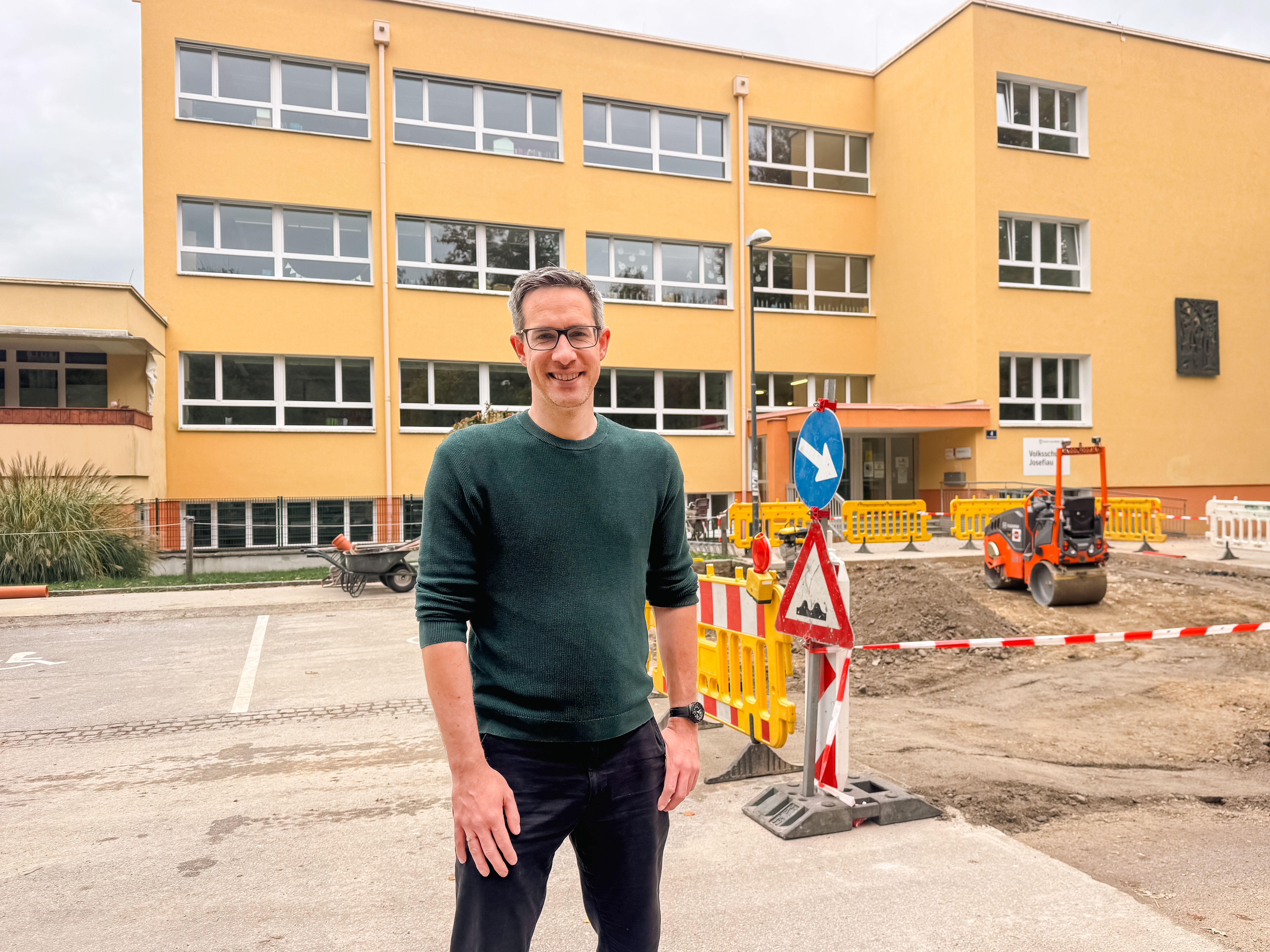 Mehr Sicherheit am Schulweg zur Volksschule Josefiau