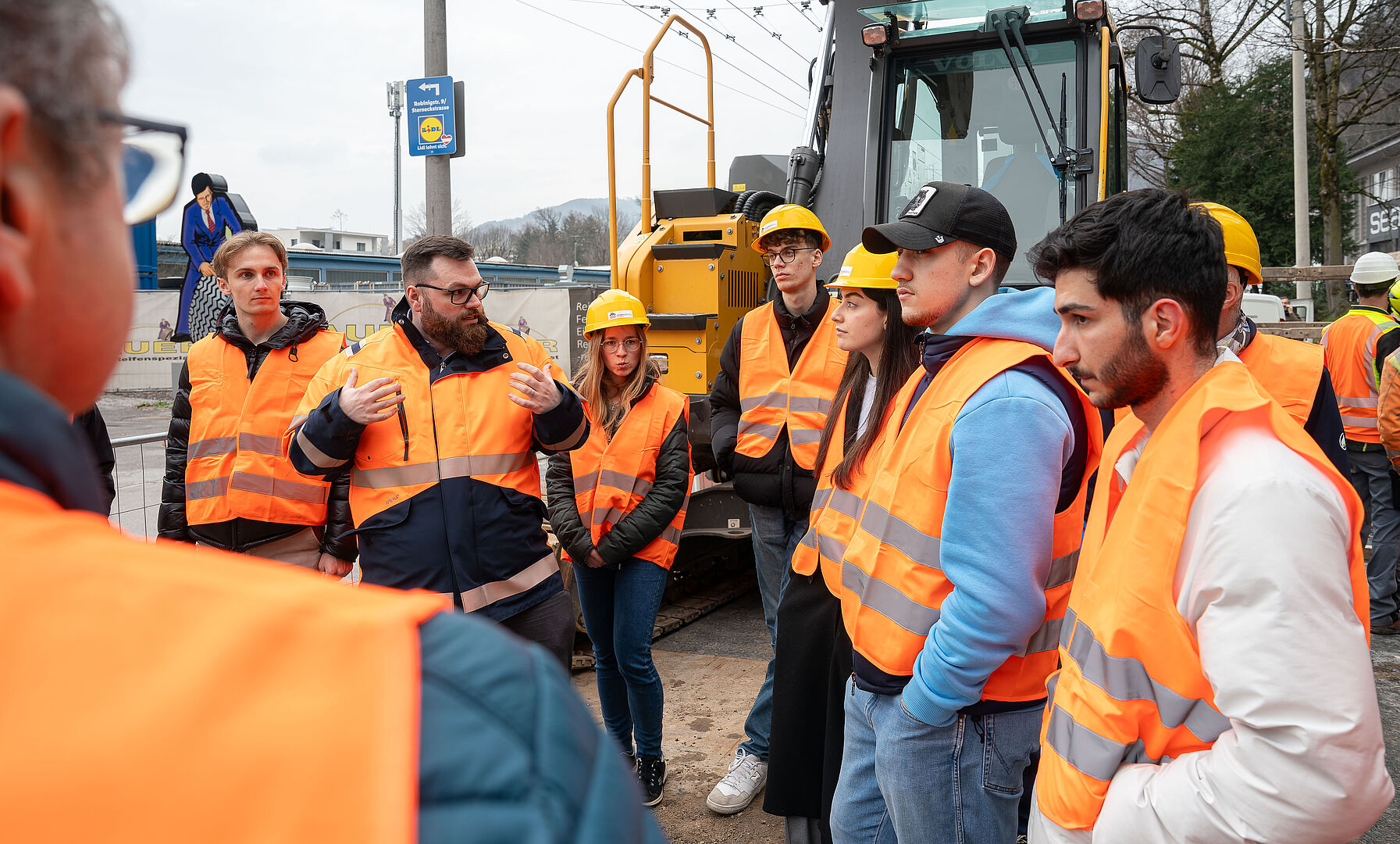 Besuch beim Kanal- und Gewässeramt