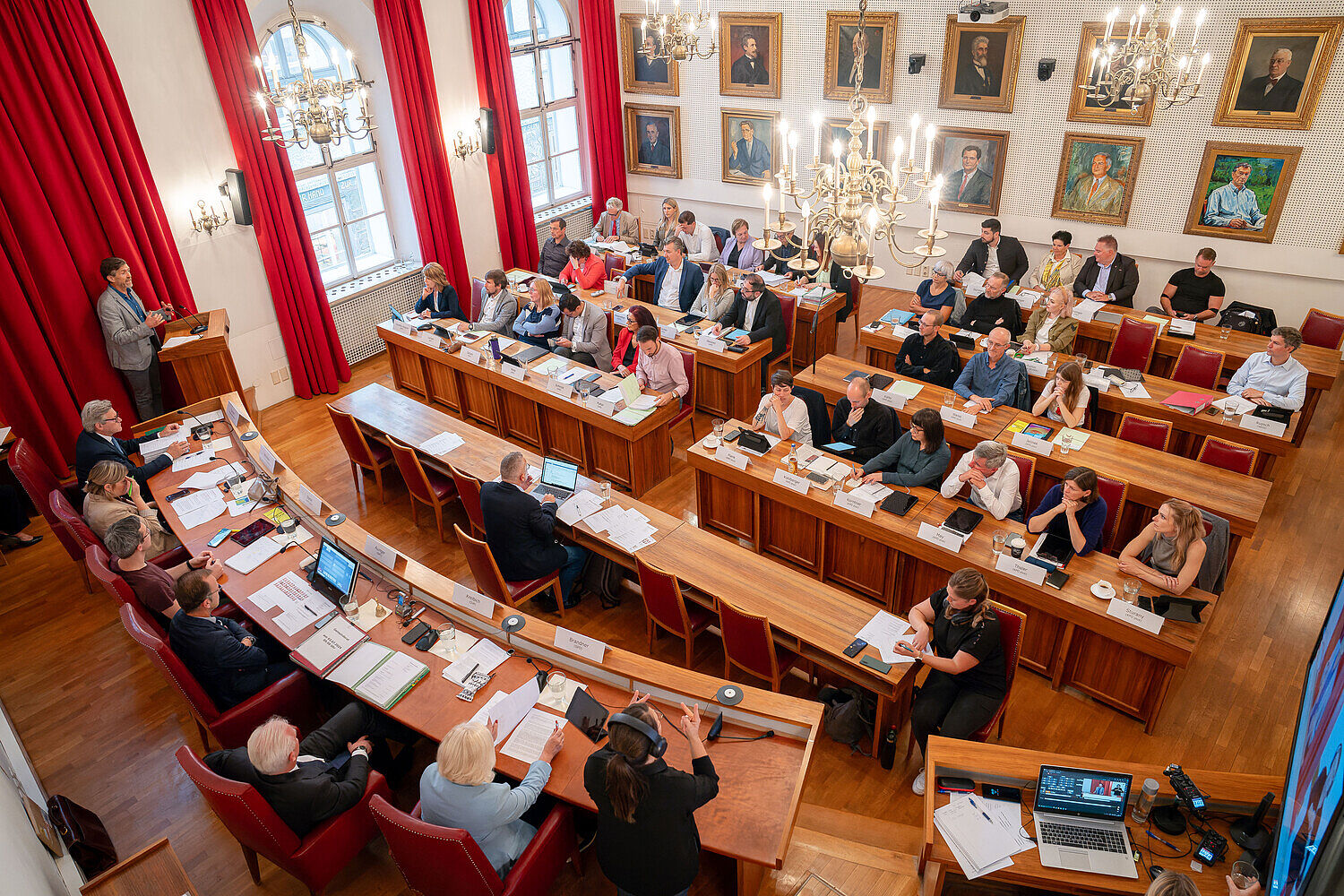 Erste Sitzung neuer Gemeinderat im Rathaus: Erste Sitzung neuer Gemeinderat im Rathaus