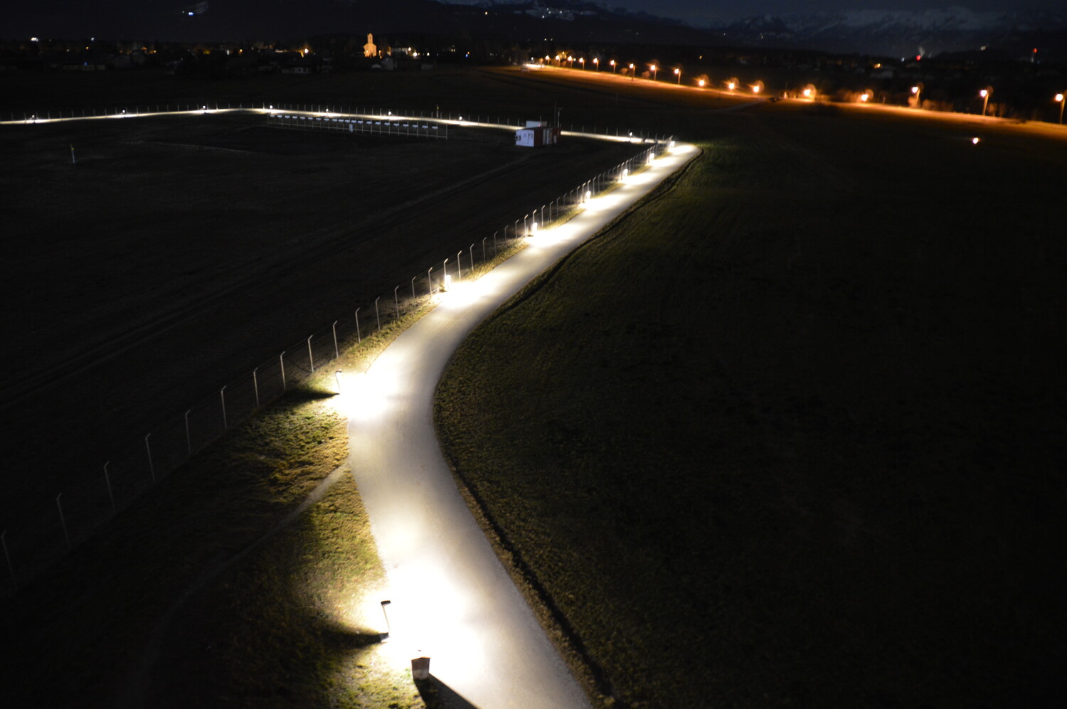 LED-Beleuchtung am Schwarzgrabenweg