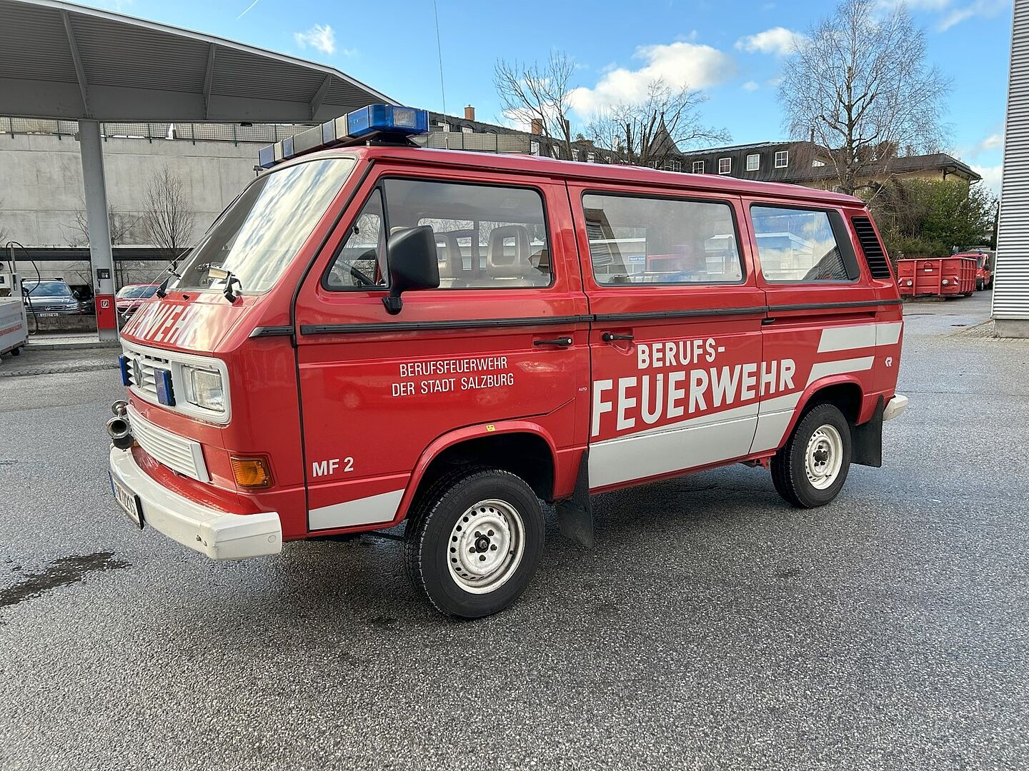 Auch der VW Bus T3 253 Allrad steht zum Verkauf
