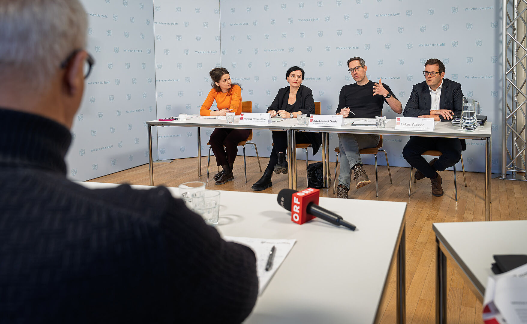 Stellten die Hochbauprojekte 2026 vor: