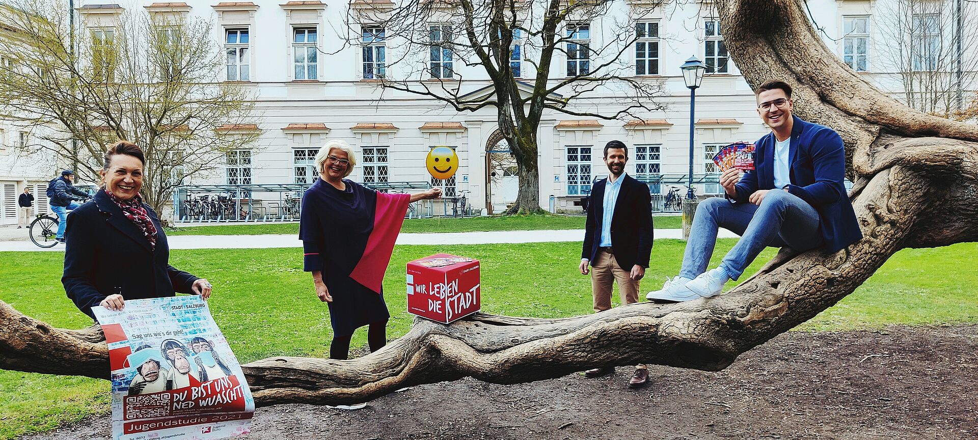 Ernestine Berger (IGF), Anja Hagenauer, AV Patrick Pfeifenberger und Jugendbeauftragter Paul Laireiter präsentieren die Ergebnisse der Jugendstudie 2021