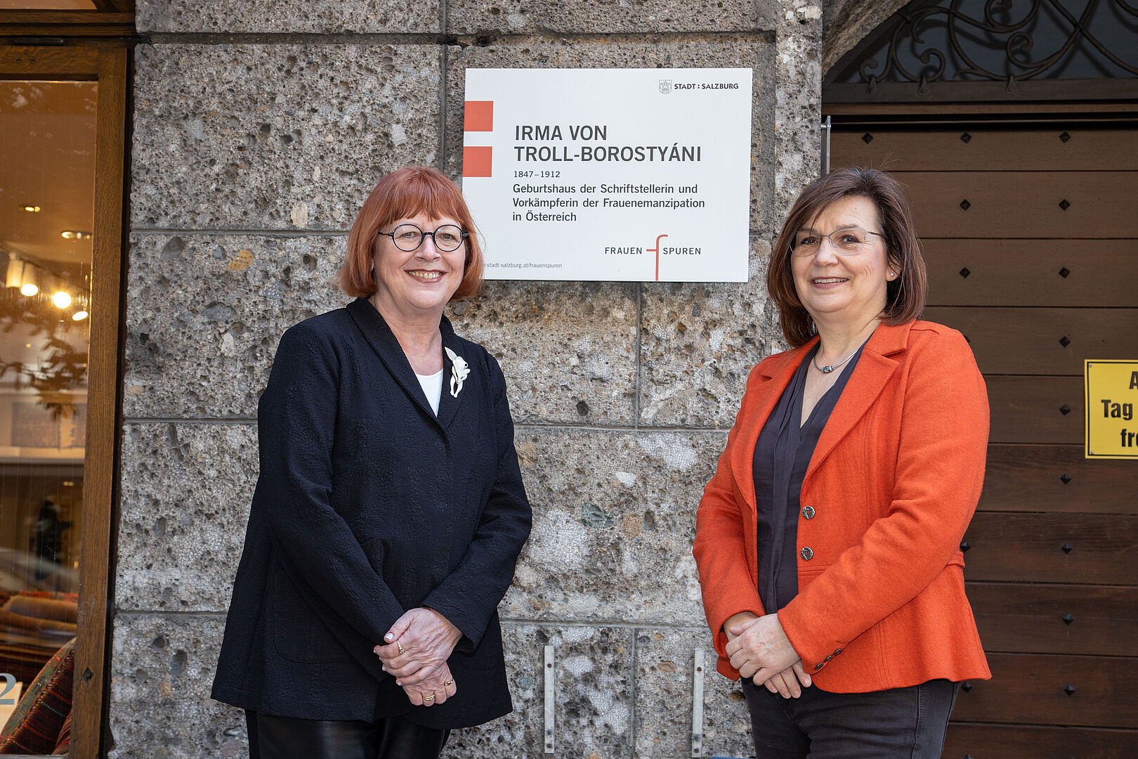Die Autorinnen hinter dem Werk: