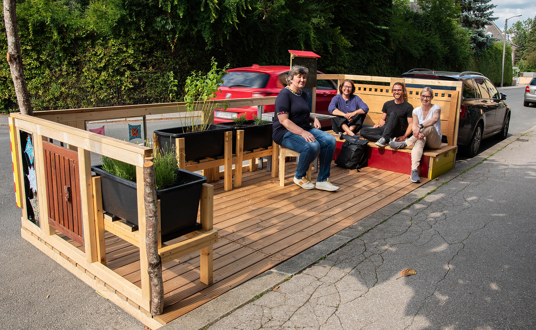 Das Parklet in der Willibald-Hauthaler-Straße
