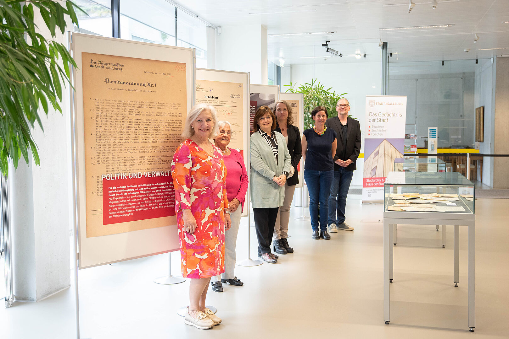 Von 9. Mai bis 3. Juni kann die Ausstellung im Haus der Stadtgeschichte und der Wolf-Dietrich-Halle besucht werden.