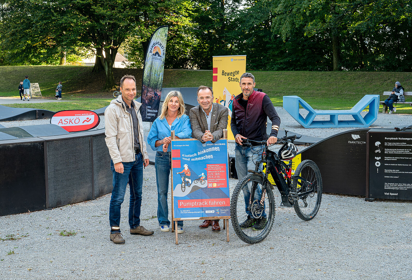 Noch an zwei Terminen (25.09., 02.10.) kann beim erweiterten Pumptrack in der Goethesiedlung trainiert werden.