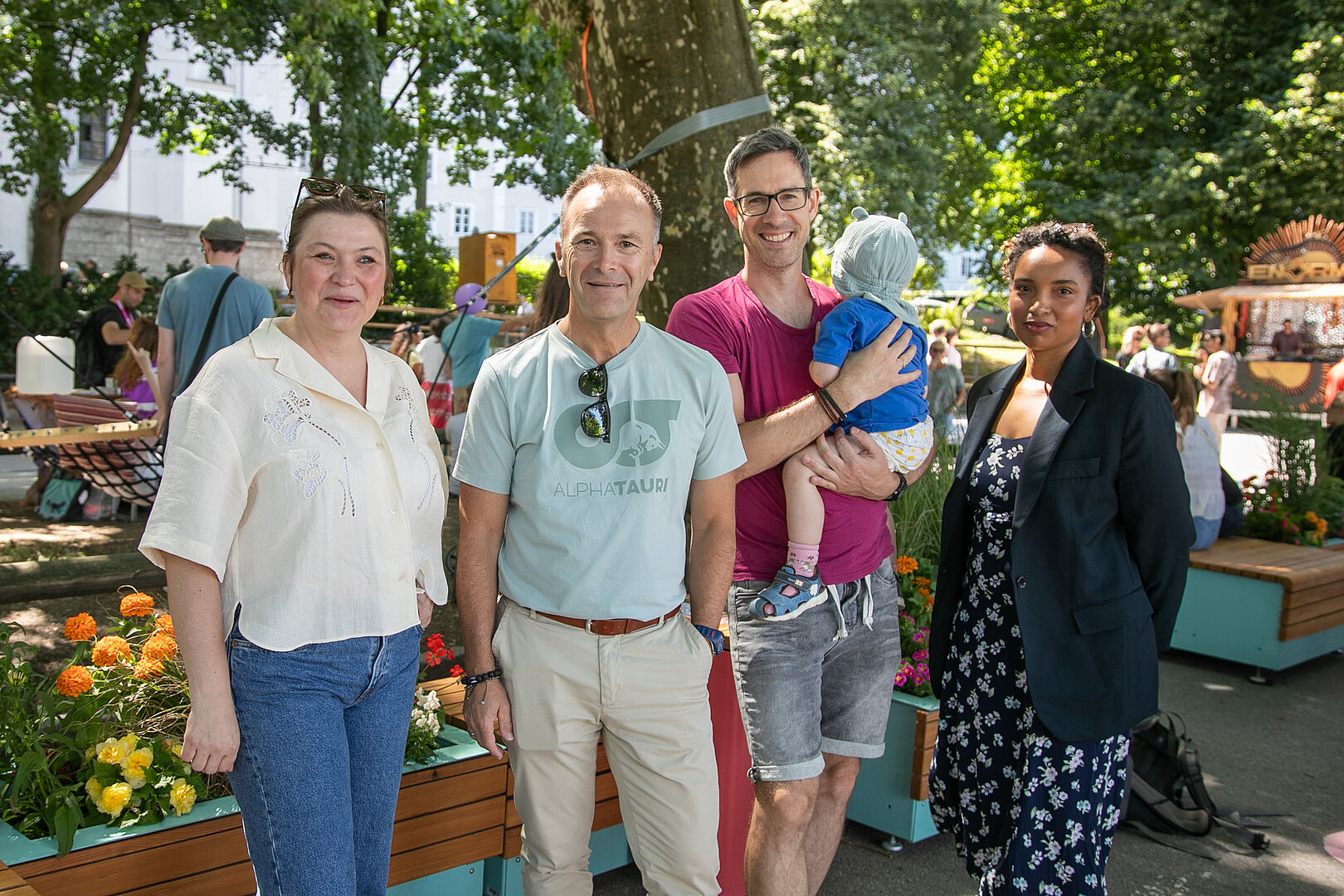 Bei der Eröffnung der Stadtoase waren bereits über 1.000 Besucher:innen vor Ort.