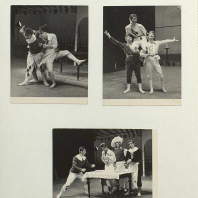 Albumblatt mit Szenenfotos einer Ballettaufführung