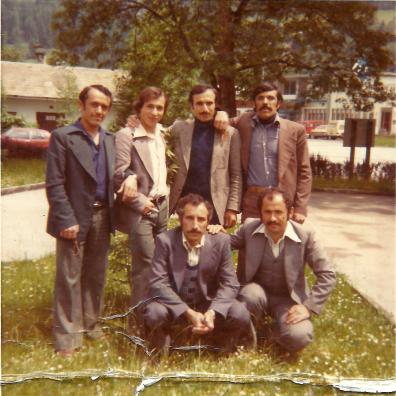 Gruppenfoto von sechs Männern